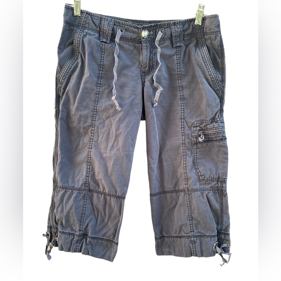 Eddie Bauer Cargo Capris Dark Steel Gray Size 6 Petite - Picture 2 of 10